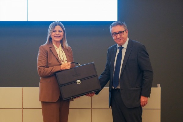 Carmen Ortí completa la 'nueva' Conselleria de Cultura