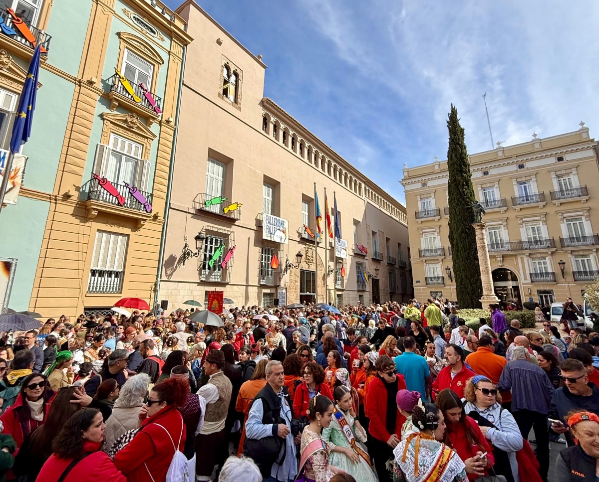 Catalá niega la autorización a Mompó para ocupar la plaza Manises en la tradicional recepción fallera de Diputación