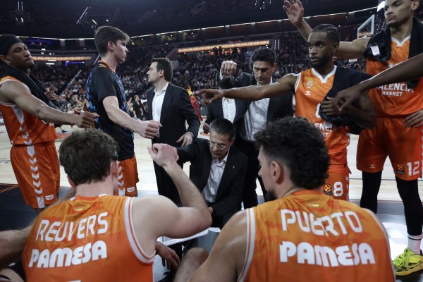 Valencia Basket defiende liderato en la visita de Casademont Zaragoza