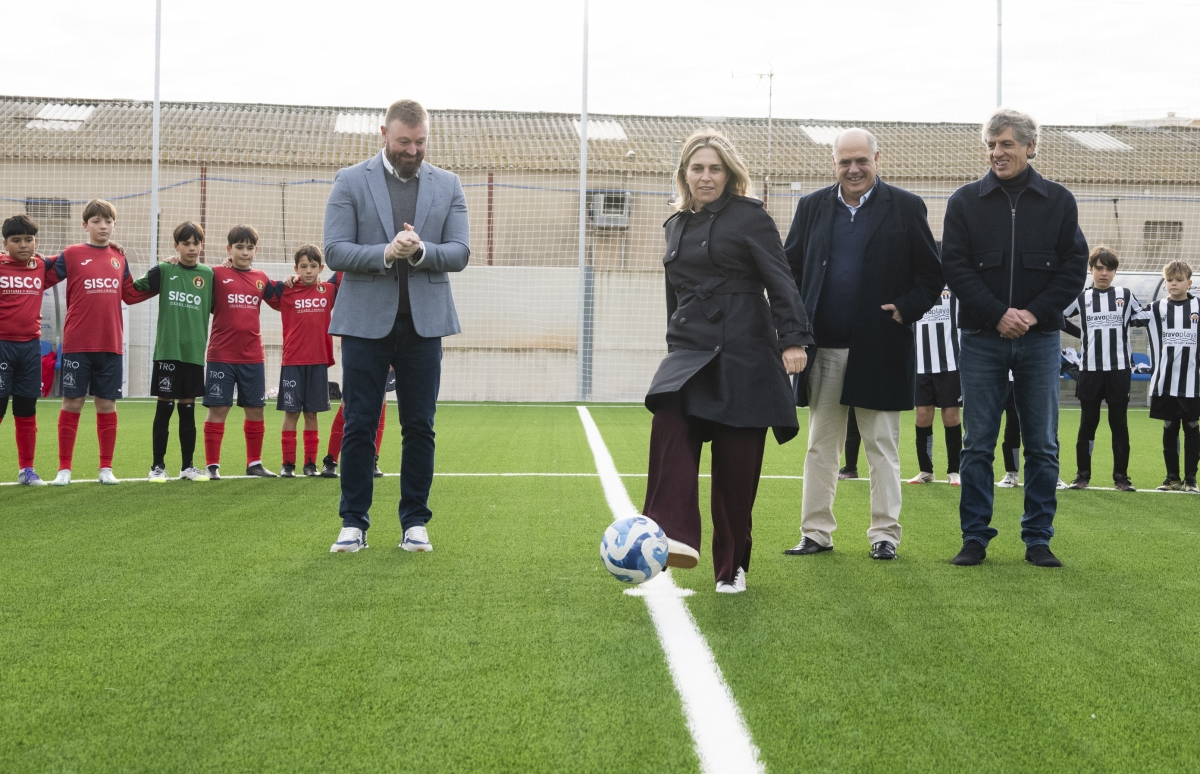 La Diputación de Castellón impulsa el deporte base con un nuevo campo de fútbol en Benicarló