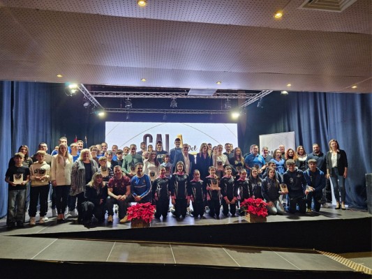 Oropesa del Mar reconoce el talento y el compromiso de su deporte local en la XIV Gala del Deporte