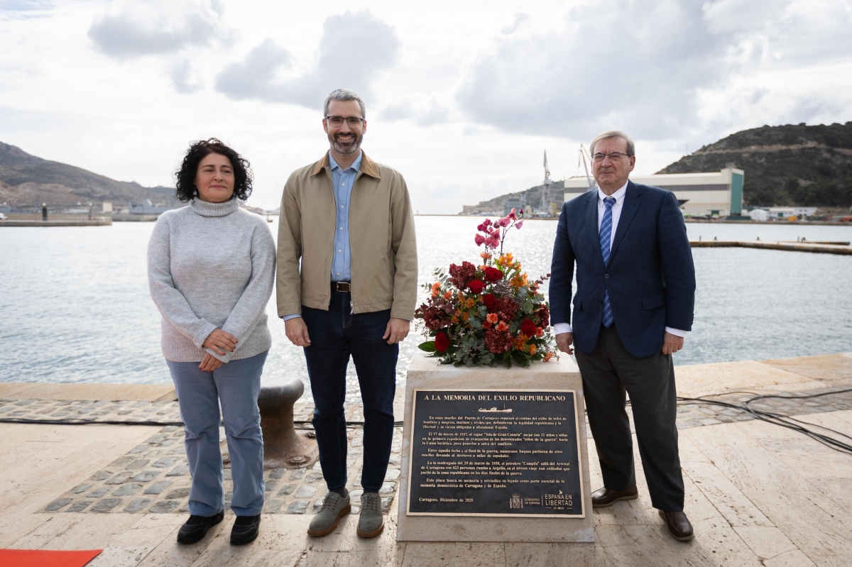 Acto de homenaje a los republicanos que se exiliaron en Cartagena.