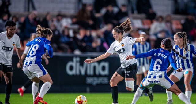 Empate del Valencia CF Femenino frente al Deportivo Alavés (1-1)
