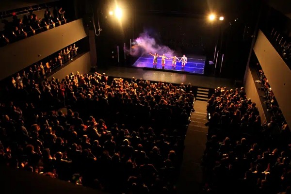 La alerta roja frena parte de la agenda cultural valenciana