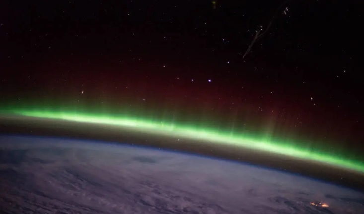 Aurora boreal vista desde la Estación Espacial Internacional.  - Foto ESA.