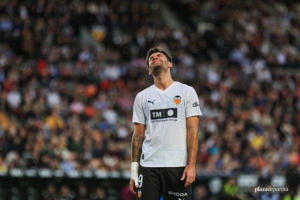 La cotización de la plantilla del Valencia CF cae más de diez millones