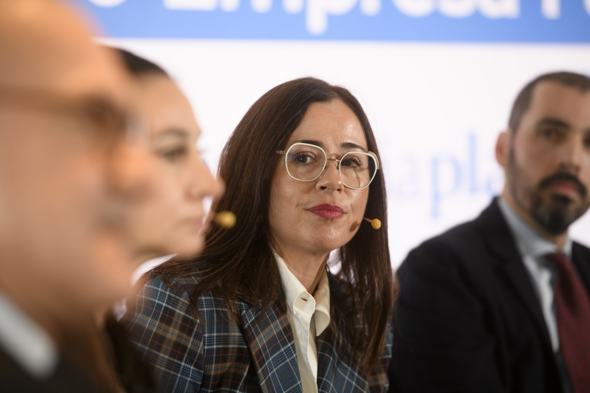 La jornada sobre la empresa familiar valenciana, en imágenes