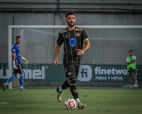 Álvaro Pérez, Llonch y Locadia quieren jugar en el Rico Pérez; solo están descartados Codina y Nacho
