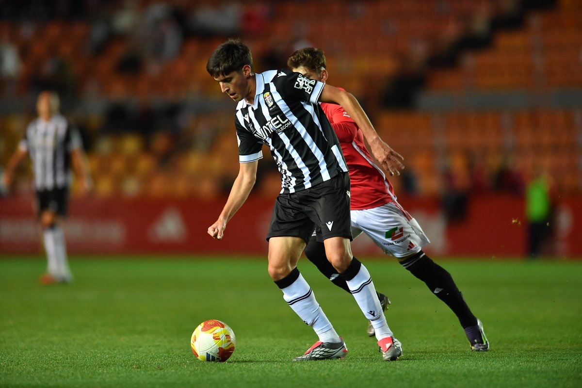 El Efesé sigue en su bache y cae en Tarragona sin ofrecer prácticamente nada en ataque