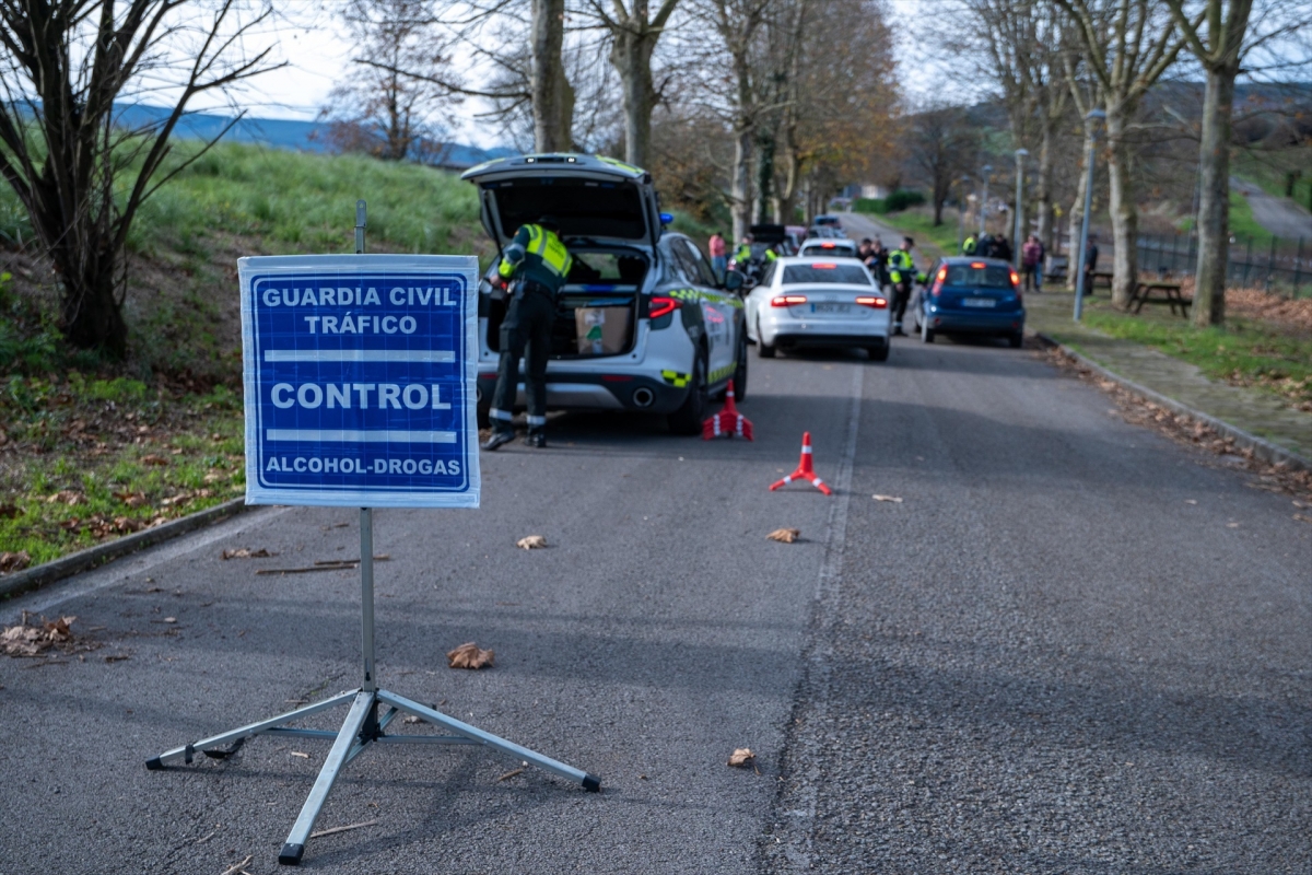 La DGT inicia una campaña de control sobre el alcohol y las drogas hasta el 21 de diciembre