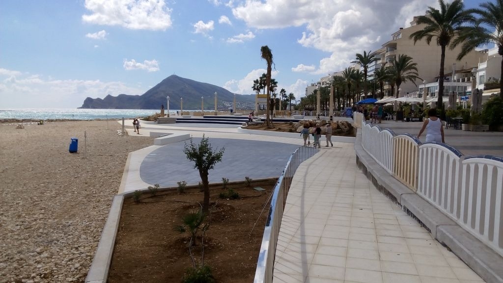 Fachada costera de Altea, finalizada en 2022 - Foto: MINISTERIO PARA LA TRANSICIÓN ECOLÓGICA Fachada costera de Altea, finalizada en 2022