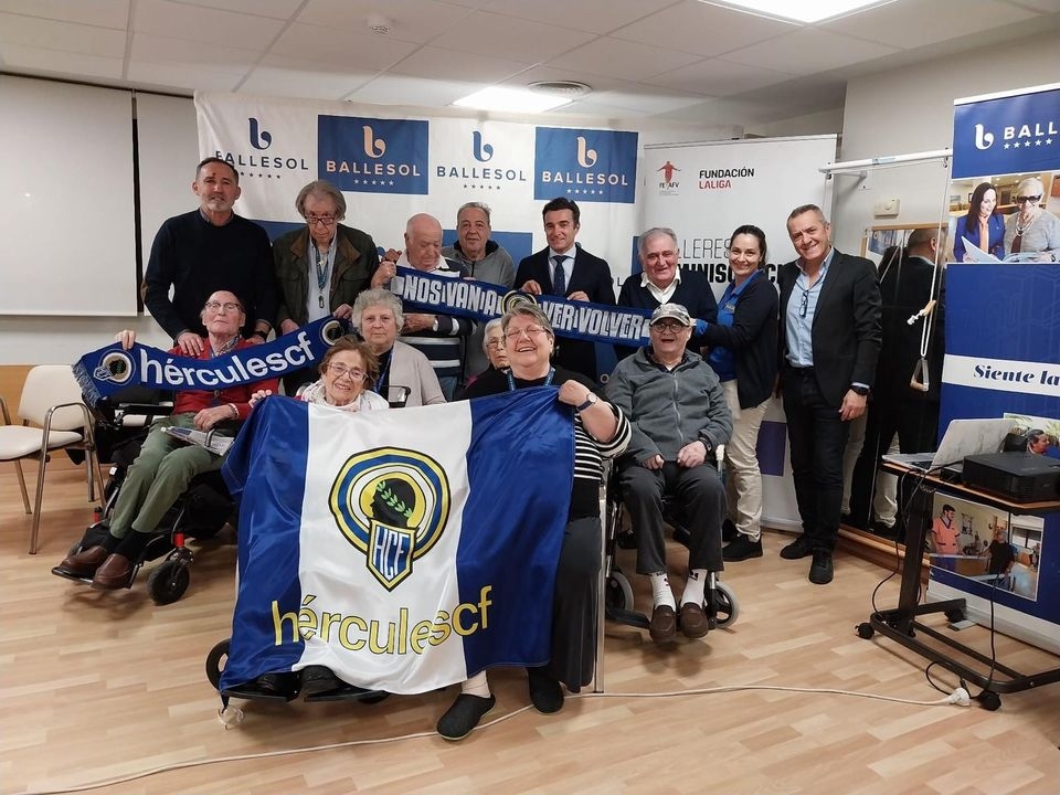 Participación de los veteranos del Hércules CF en una de las sesiones - Foto: HCF Participación de los veteranos del Hércules CF en una de las sesiones