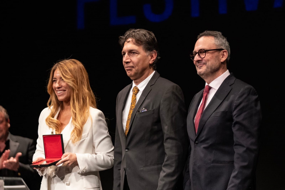 Dansa València recibe la Medalla de Oro de la Academia de las Artes Escénicas de España