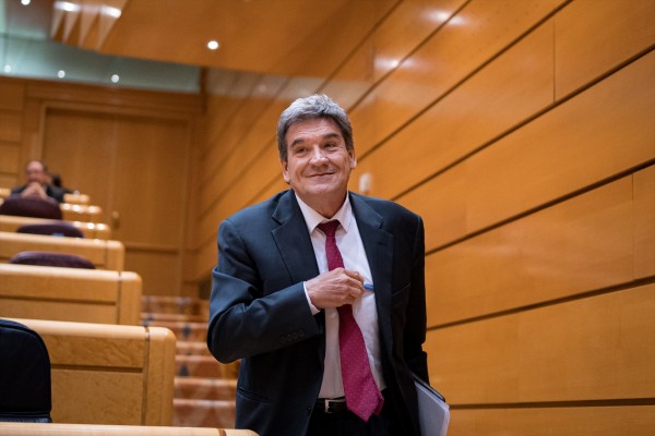 Cuerpo oficializa ante el Congreso a Escrivá como nuevo gobernador del Banco de España