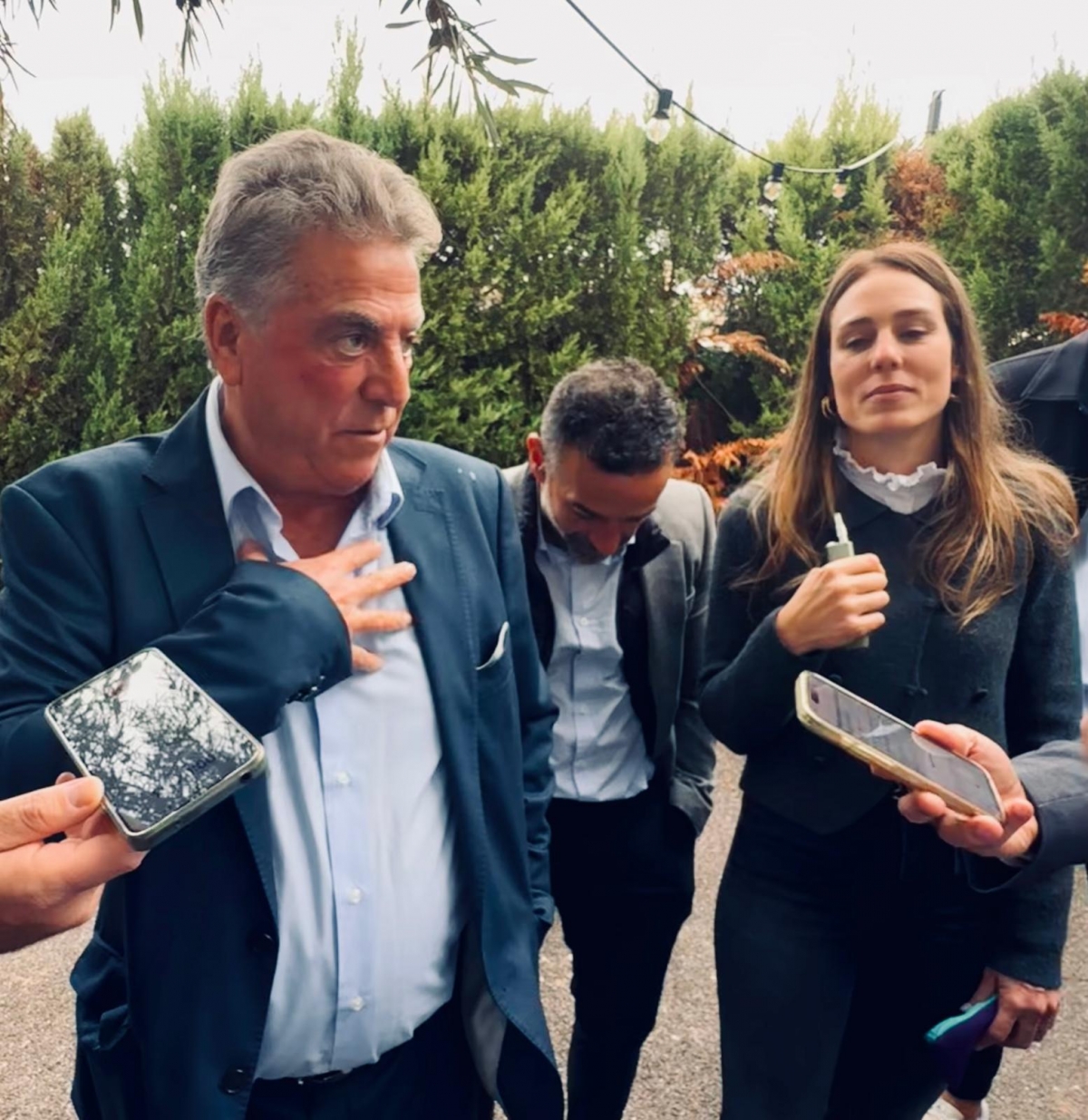 Enrique y Laura Ortiz en el brindis navideño del Hércules CF - Foto: OMF Enrique y Laura Ortiz en el brindis navideño del Hércules CF