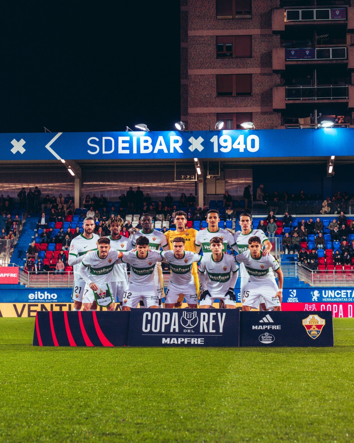 Once inicial del Elche CF en Ipurúa