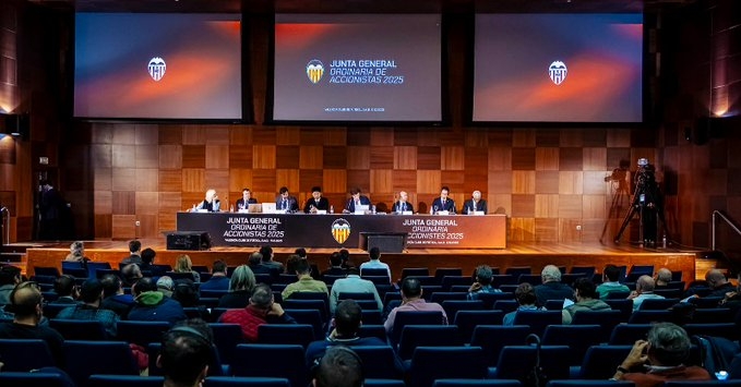 Las respuestas del Consejo de Administración a los accionistas del Valencia CF