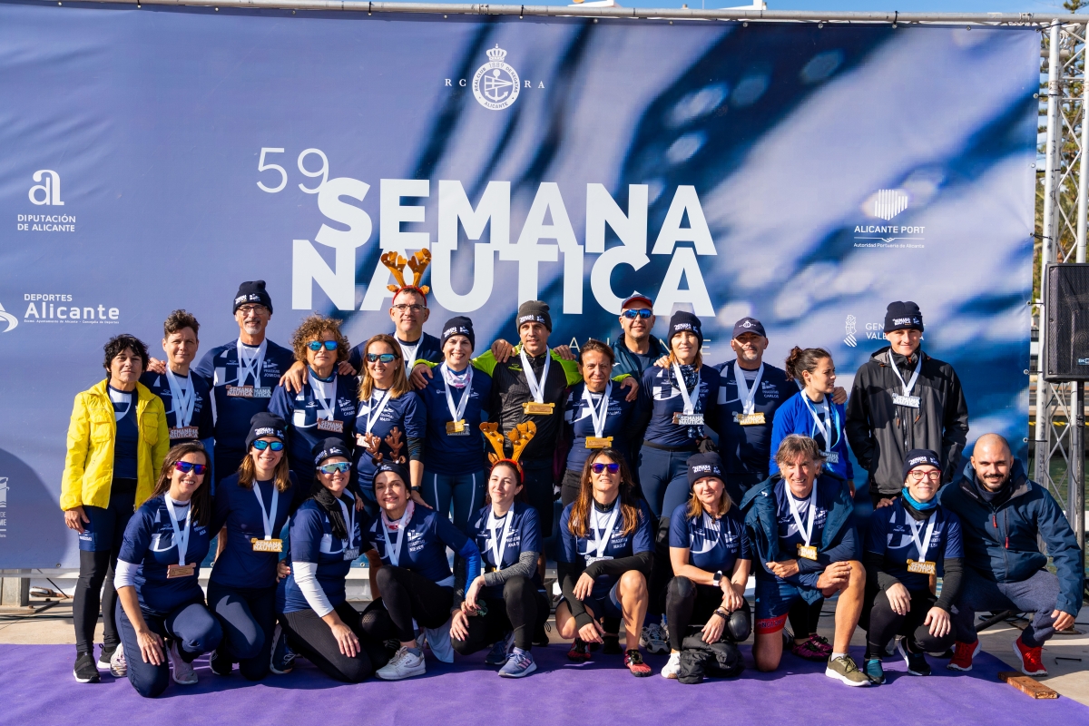 La vela y el barco dragón, protagonistas del tercer fin de semana de la 59ª Semana Náutica del Real Club de Regatas de Alicante