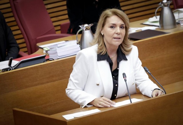 Camarero anuncia ayudas para rehabilitar viviendas vacías y para afectados por la okupación