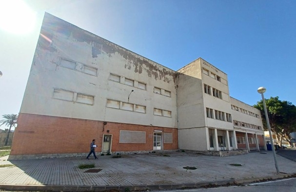 Defensa adjudica a Gruexma la demolición del CIAF del Arsenal de Cartagena por 219.742 euros