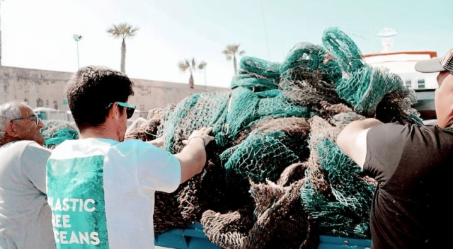 ISDIN retira 500 toneladas de plástico del Mediterráneo y otros mares desde 2023