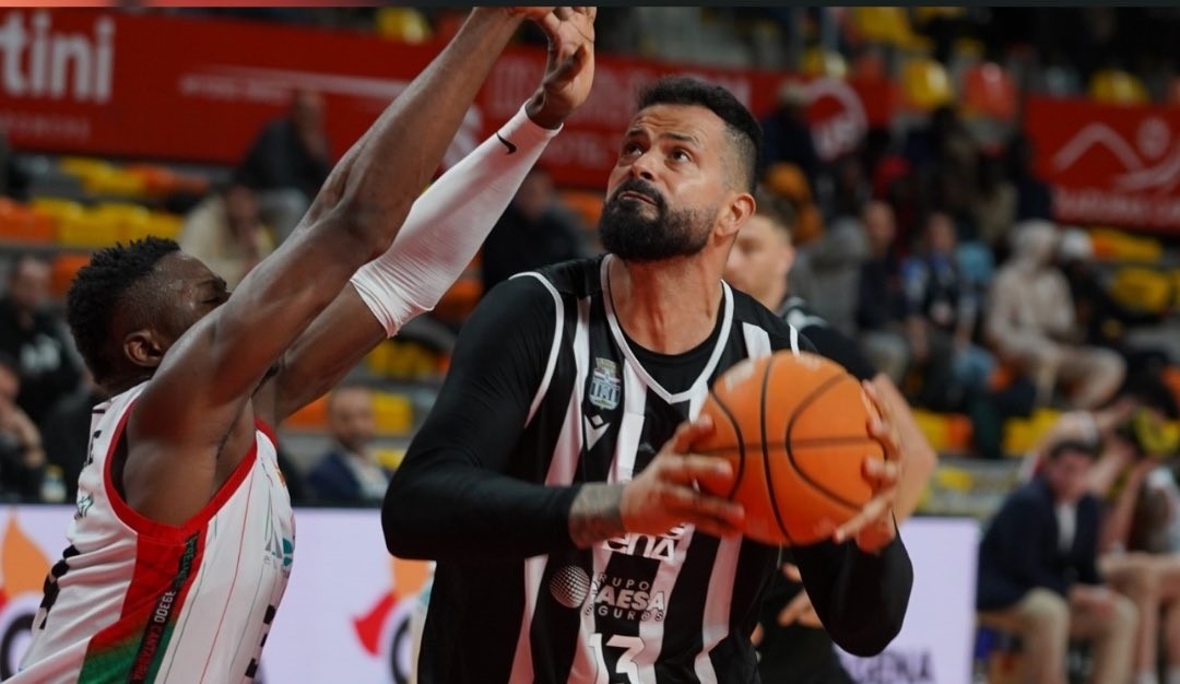 El Caesa Cartagena sigue su caída y ya va por ocho derrotas seguidas en Primera FEB