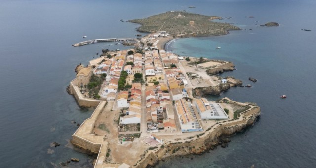 Alicante impulsa el Plan Especial que protege más de un centenar de viviendas en Nueva Tabarca