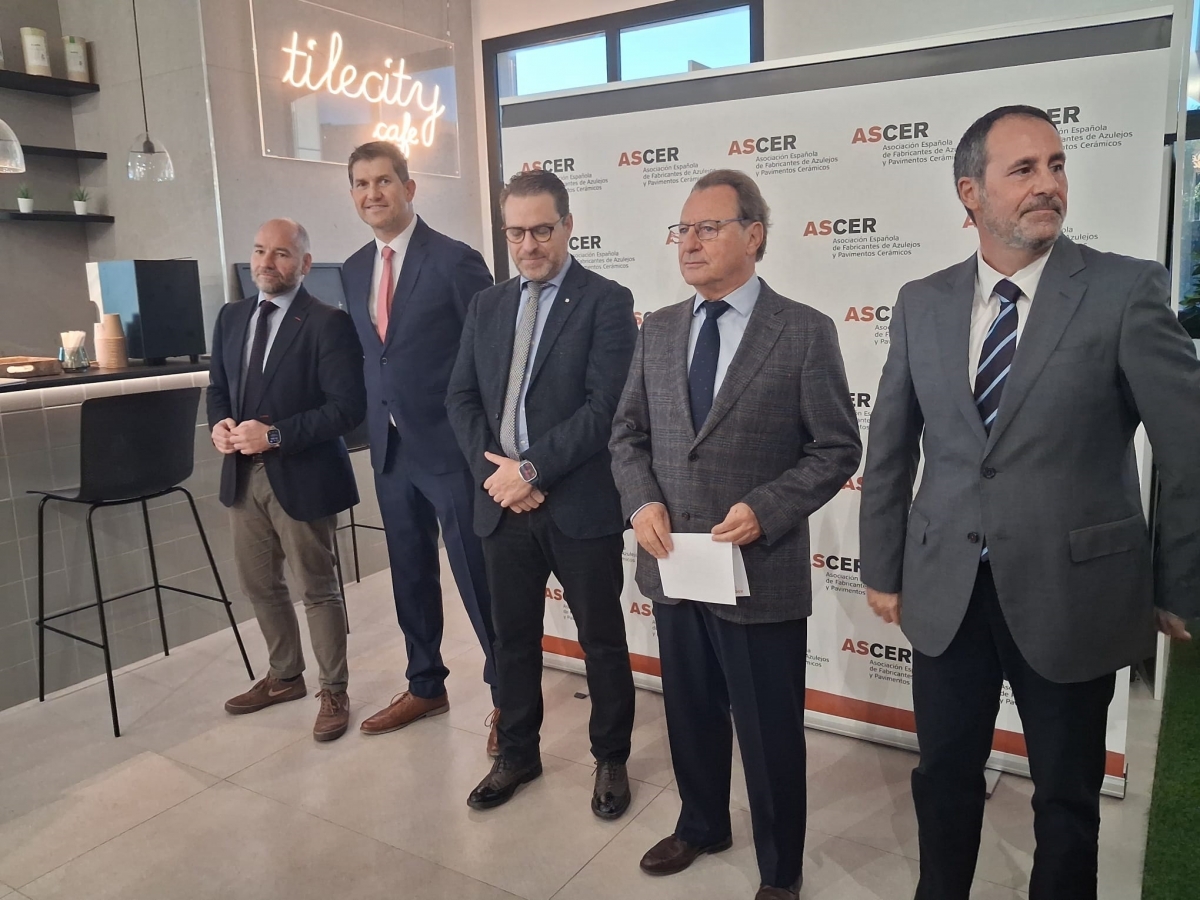 El sector cerámico prevé facturar este año igual que en 2024 y que la producción se mantenga o suba un 3%