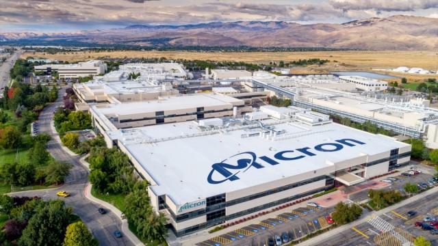 Micron gana un 180% más en su primer trimestre fiscal tras lograr ingresos récord