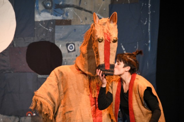 La magia de 'Kariguri' llega a Teatro Círculo

