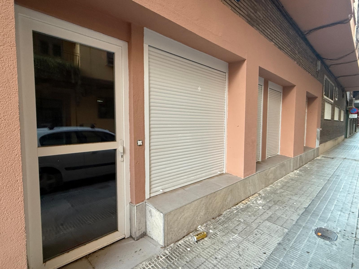 Los alquileres turísticos disparan la transformación de locales comerciales en viviendas en Castellón