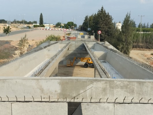 Las obras del nuevo puente de la CV-95 en San Miguel de Salinas afrontan su recta final