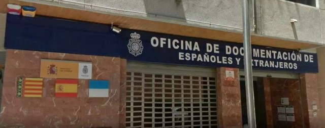 UGT denuncia que el personal de Extranjería de Torrevieja soporta altas temperaturas