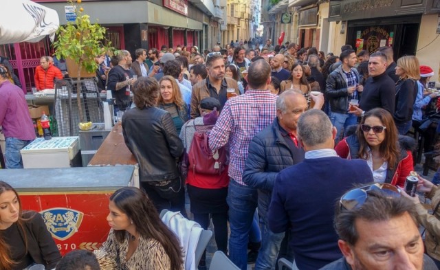 Los murcianos prefieren las comidas navideñas a las cenas para poder disfrutar del 'tardeo'
