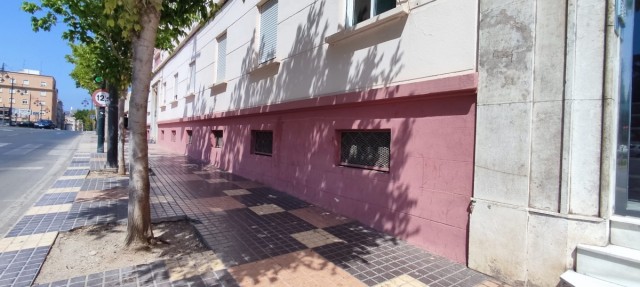 Defensa vuelve a sacar a subasta dos locales en Cartagena -en avenida de Murcia y Almirante Bastarreche- tras quedar desierta la anterior licitación