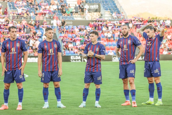 El Eldense rejuvenece