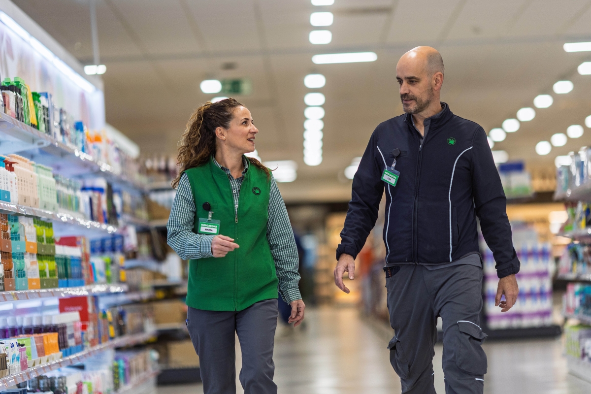 Mercadona da una semana más de vacaciones y otra paga extraordinaria a sus 110.000 trabajadores 