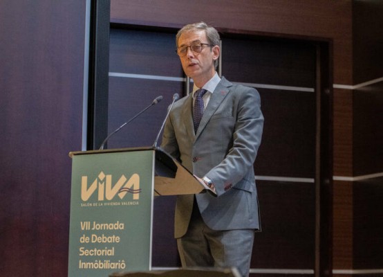 Sebastián Fernández reestructura el departamento de Vivienda y la EVha 