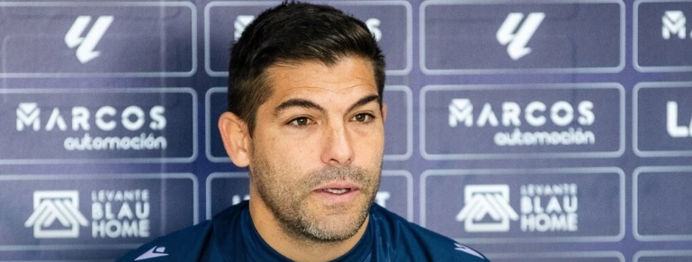 Álvaro del Moral: “Vamos a vivir el partido frente a la Real Sociedad con la responsabilidad de hacer las cosas bien y enganchar a la gente con nuestras acciones”