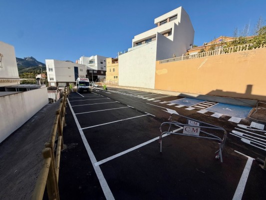Callosa d’en Sarrià abre al público un nuevo parking asfaltado