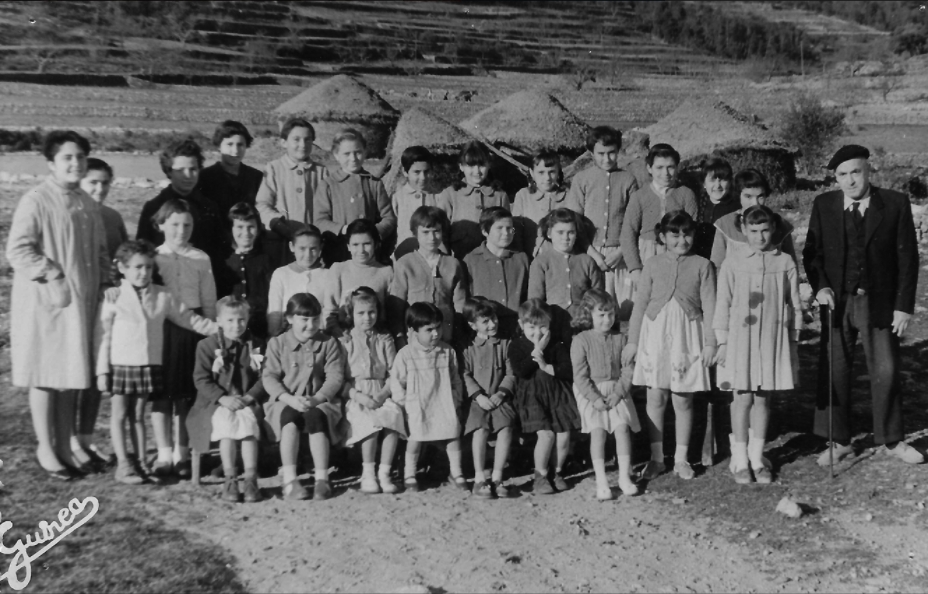 L'ETNO recupera la memoria de las escuelas rurales entre objetos y fotografías