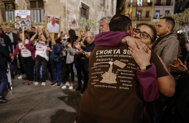 Damnificados por dana condicionan reunirse con Pérez Llorca a que Mazón entregue su acta