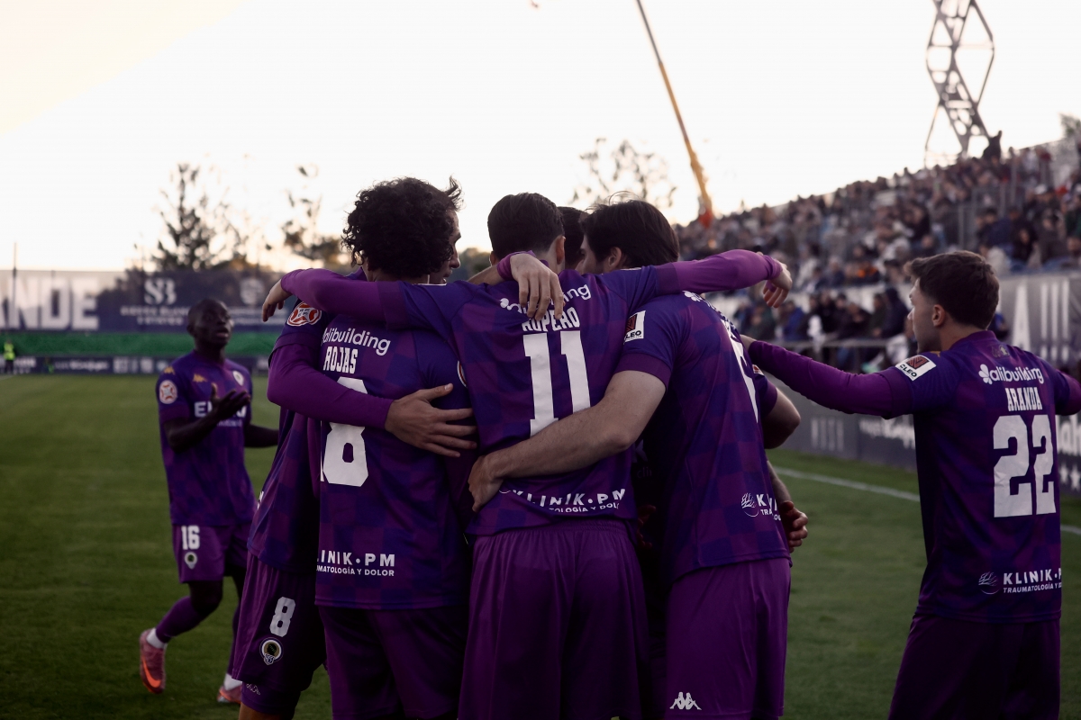 El Hércules CF le regala por Navidad a su sufrida afición una victoria a domicilio 
