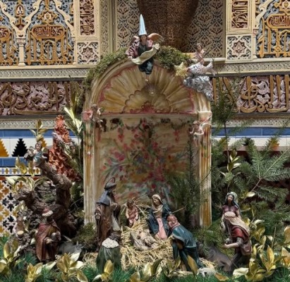 La Agrupación Sardinera inaugura un Nacimiento que rememora las exposiciones de finales del siglo XX