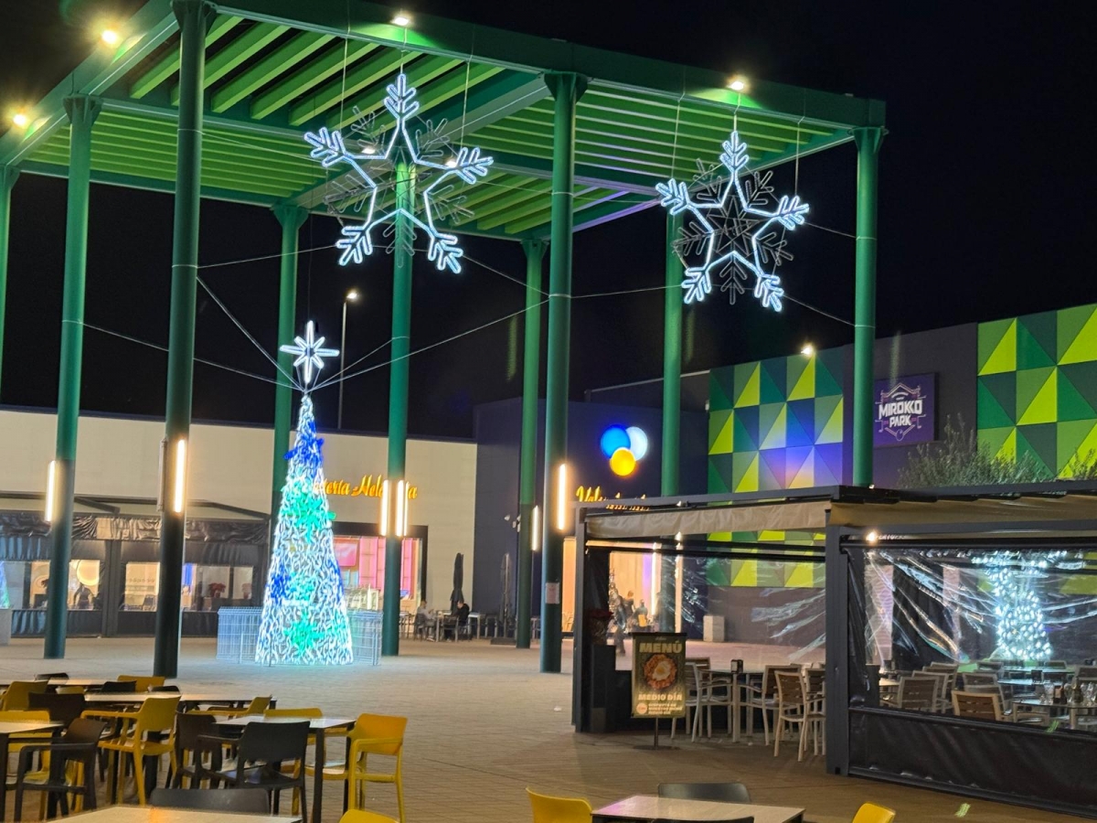  - Foto: CENTRO COMERCIAL LOS OLIVOS