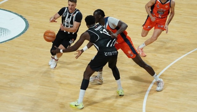El colista Caesa, ahora con nueve derrotas seguidas, cae por 80-89 ante el líder Leyma