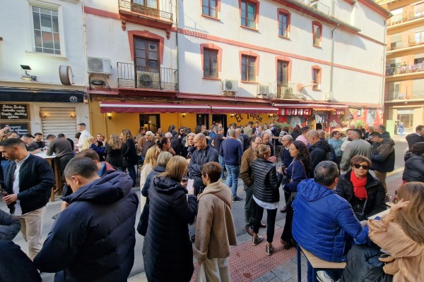 De Temprado a Morería: los enclaves gastronómicos que 'renuevan' la actividad en el centro de Castelló