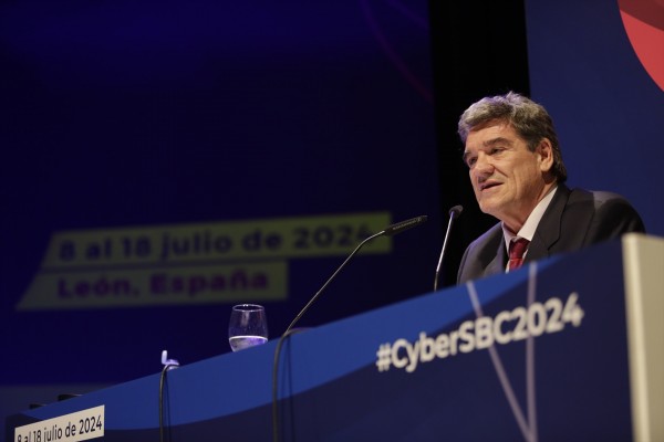 El Gobierno aprueba destinar 200 millones a la formación de profesionales en IA y digitalización