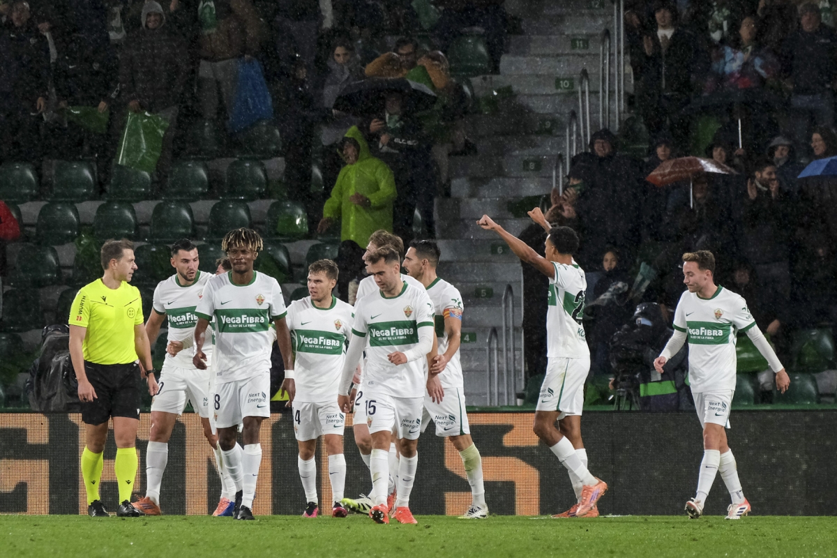 El Elche CF escribe un epílogo perfecto para un 2025 histórico