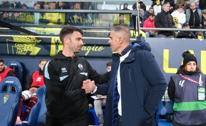 Sergi Ripollés, molesto con la anulación del gol a Lucas Alcázar